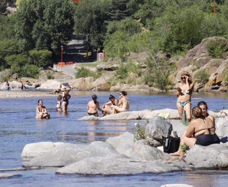 Carlos Paz Finde largo | Paquete de viaje por $ 297.600 p/pers. en SoyPasajero.com