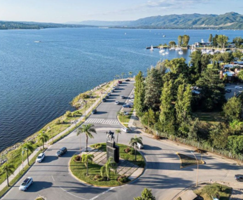 Carlos paz Htl Grand prix | Paquete de viaje por $ 540.000 p/pers. en SoyPasajero.com